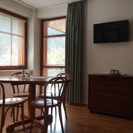 Apartmany Solum เดมานอฟสกา โดลินา ภายนอก รูปภาพ